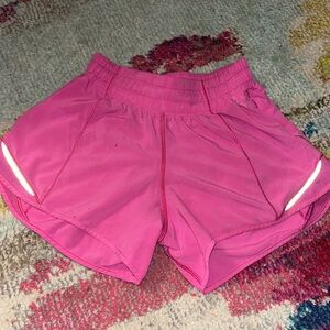Sonic pink lululemon hotty hots